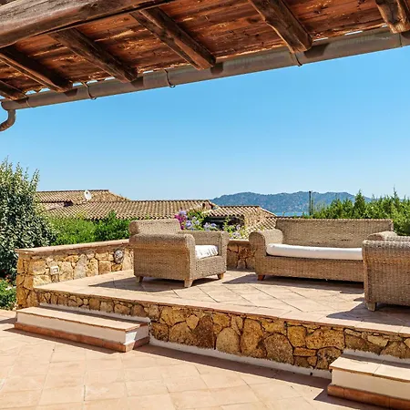 Punta Molara Con Vista Tatil Evi
