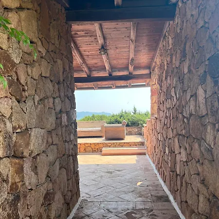 Punta Molara Con Vista